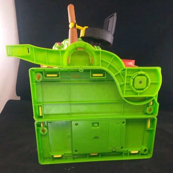 Blues Clues & You Blues House Playset, Tree, WORKS! Makes Sounds/Talks - Picture 14 of 14